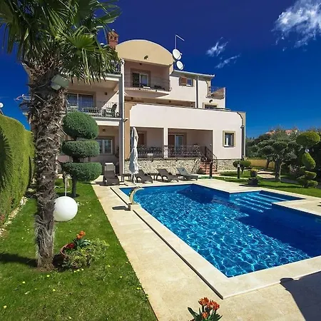 Apartment Viki Porec
