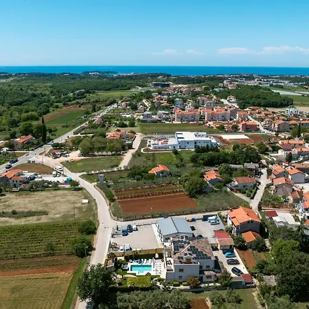 Viki * Porec